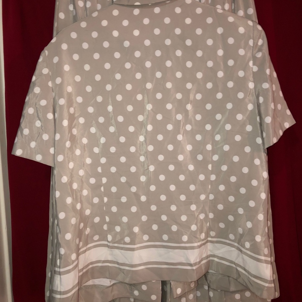 Dress - Picture 6 of 9